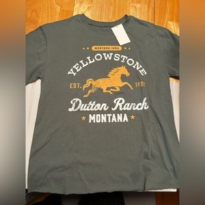 Yellowstone Dutton Ranch Size Small TShirt